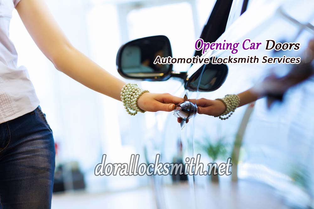 Doral-locksmith-opening-car-doors